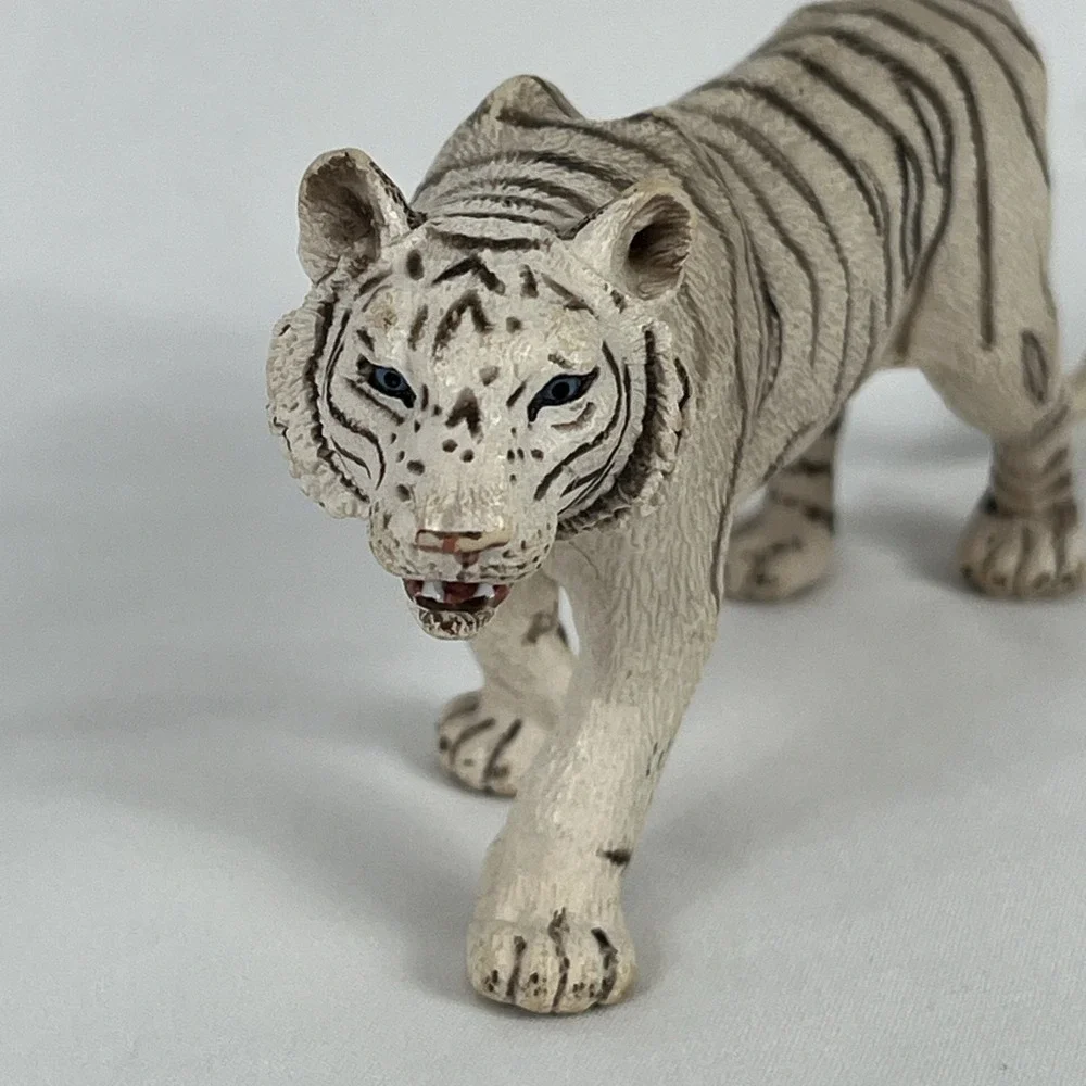 Schleich White Siberian Tiger Big Cat Wildlife Figure 2007 Retired Male